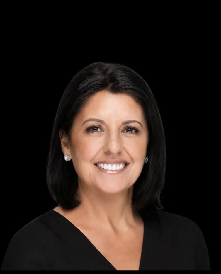 Lorraine Ryall